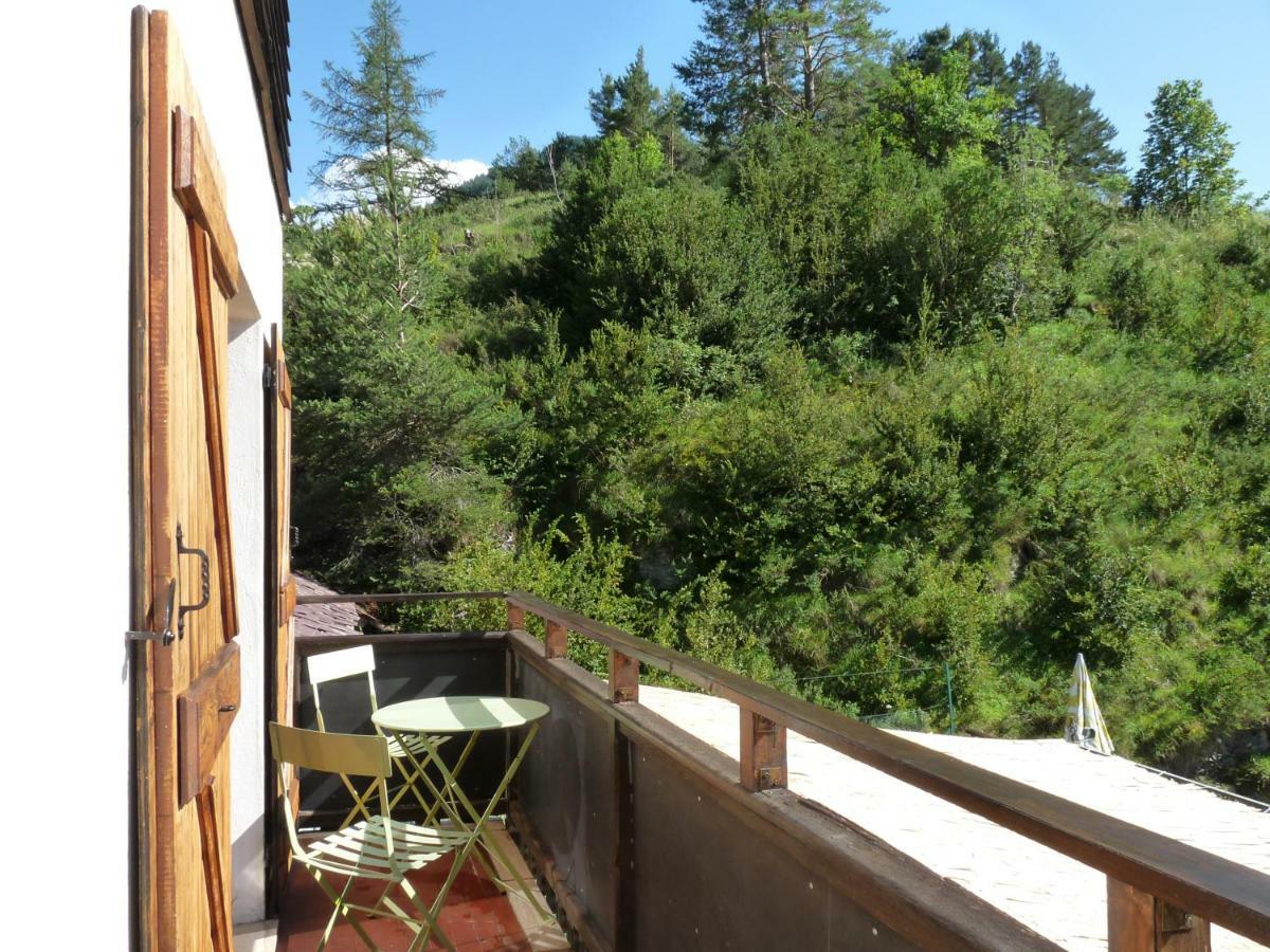 Chalet Le Bois Noir Valdeblore Bagian luar foto